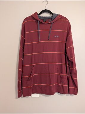 Oakley Men's Maroon Stripe Hooded Long-Sleeve Shirt - Size XL